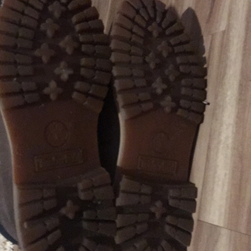 Timberlands - image 3